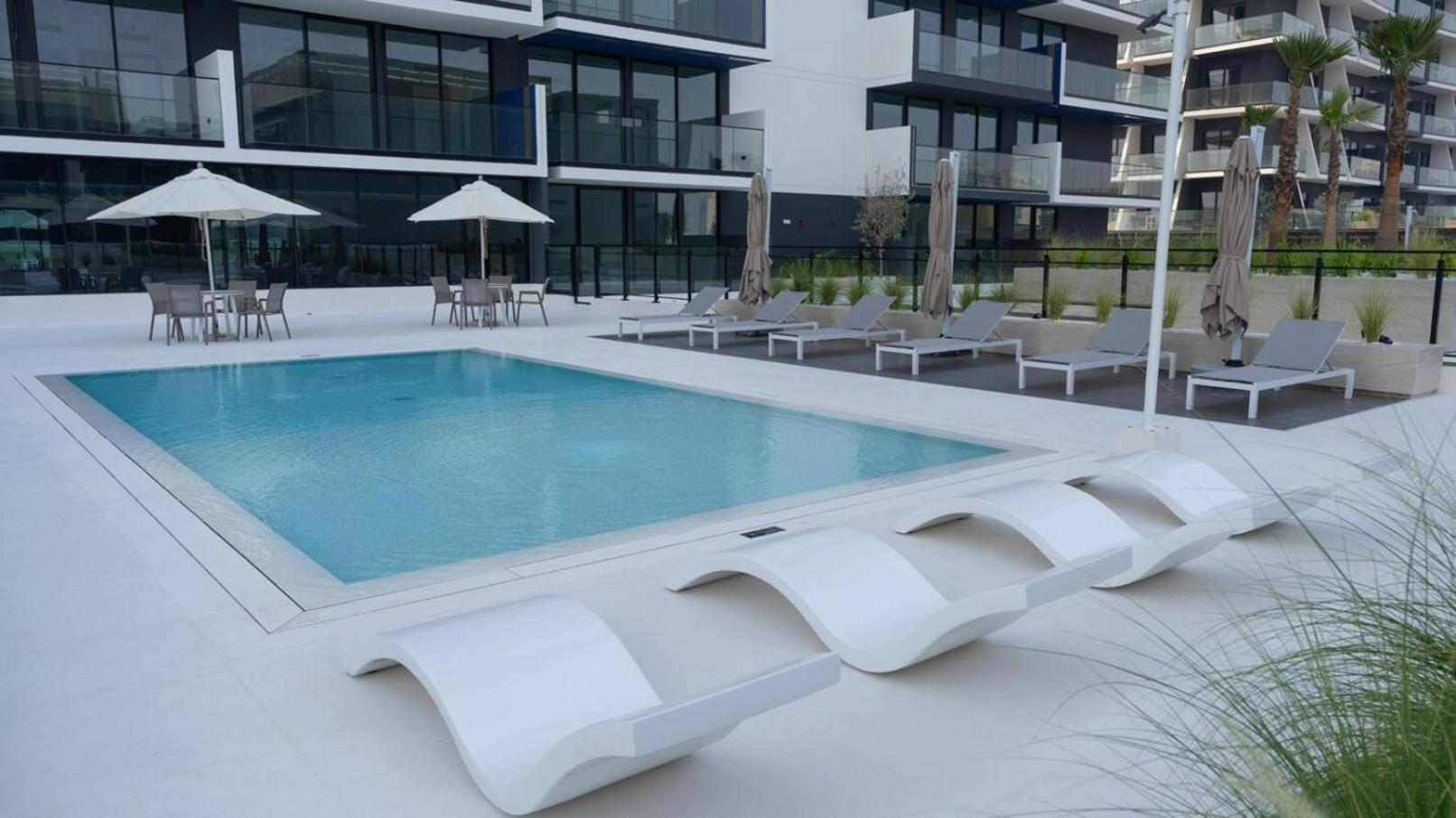 Calm 1br Jvc Pool, Balcony, Parking